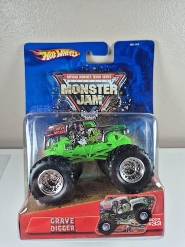 Hot Wheels Monster Jam GRAVE DIGGER #33 2005 25th Anniversary G12