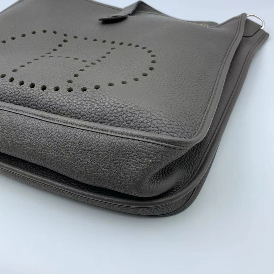 HERMES Evelyn 31 8F Bolso de Hombro Handban Astilla Francia Foto 4 de 4