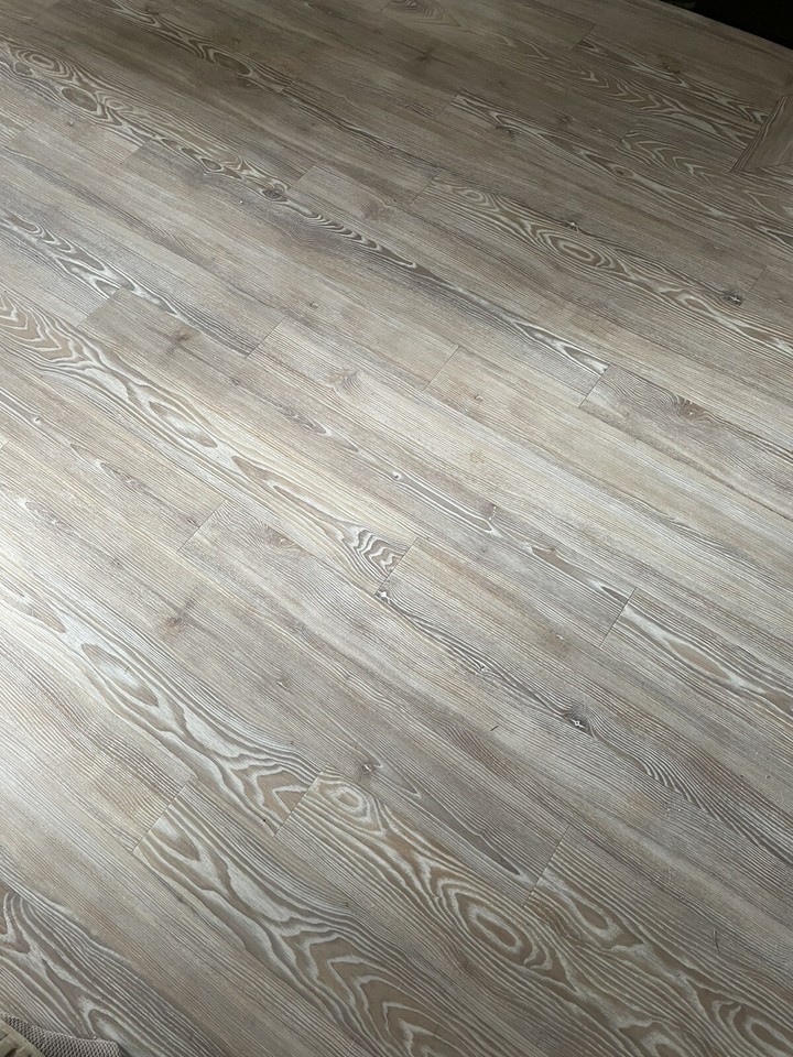 Amtico Spacia LVT Flooring Worn Ash 36x4” / 914.4x101.6mm Glue Down not