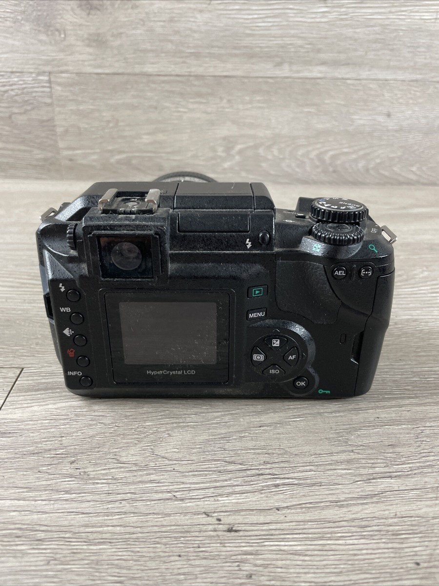 Olympus E-300 Evolt 8MP Autofocus Digital SLR with 14-45mm Olympus E-300 Evolt 8MP Autofocus Digital SLR with 14-45mm