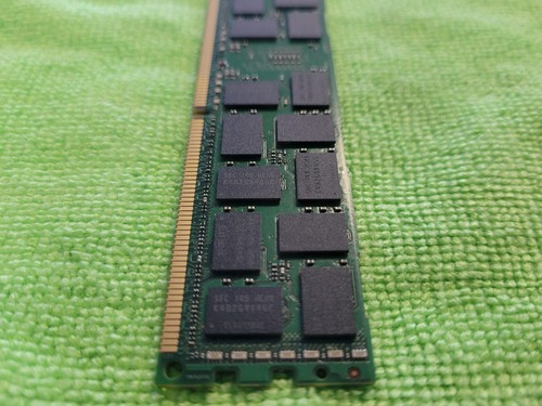 HP Samsung 8GB (1 x 8GB) PC3-10600R Server Memory 500205-171 Reg ECC - Picture 13 of 16