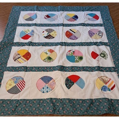 Vintage Handmade Circle Quilt Floral Border Farmhouse #7