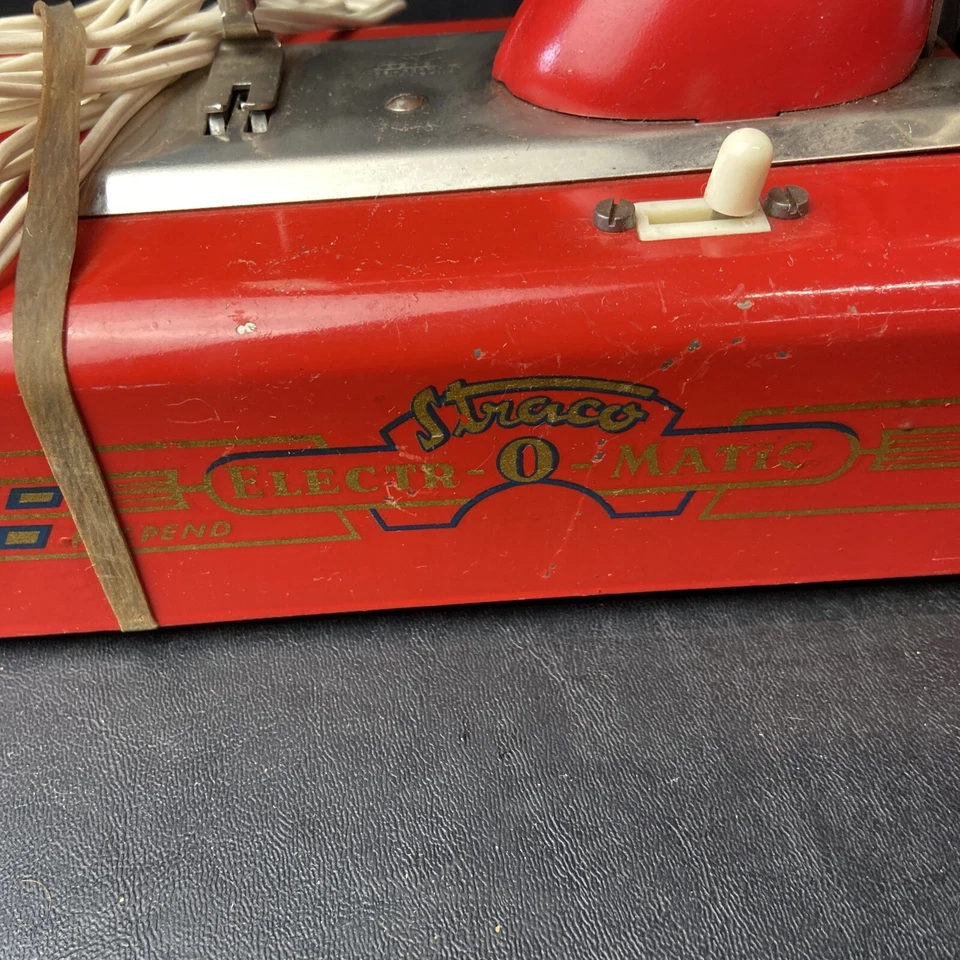 老式 Straco 儿童缝纫机 Electr-O-Matic 插头 罕见型号 — 第 3/4 张图片