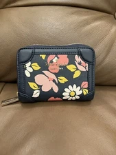 NWT Kate spade Small Zip Wallet traveler road trip floral print