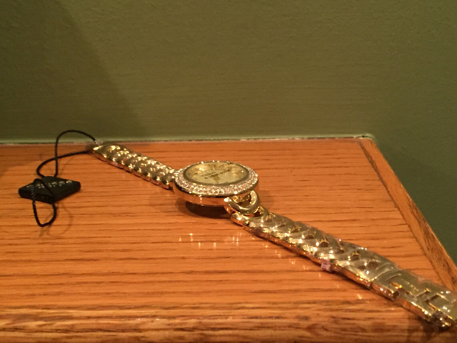 Picture 5 of 12