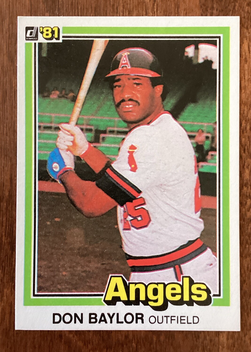 1981 Donruss - #413 Don Baylor - near mint condition - FREE SHIPPING