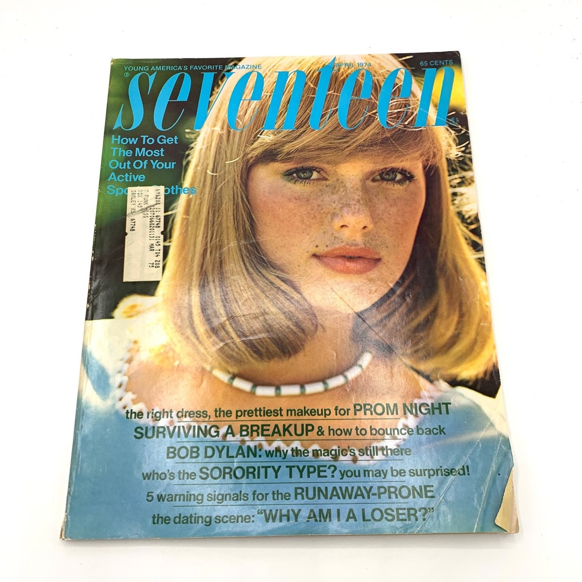 Vintage Seventeen Magazine April 1974 Prom Night Bob Dylan