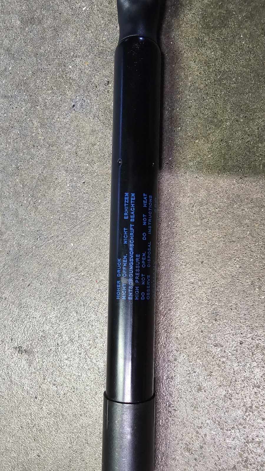 ✅ OEM 06-12 Bentley Continental GT GTC Flying Spur Left & Right TRUNK Shocks...