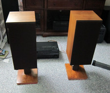 Bowers Wilkins B W DM 1400 Loud SPEAKERS w/ Covers and stands