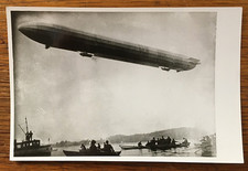 AK. Luftfahrt " ZEPPELIN über dem Bodensee  "