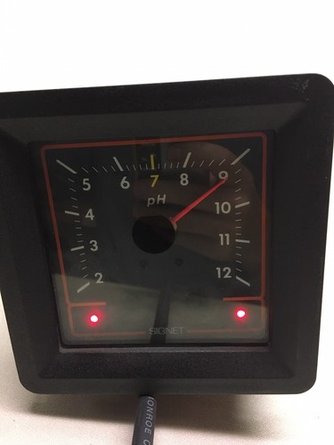Signet Model:?? pH Analyzer. Power Tested - Picture 7 of 7