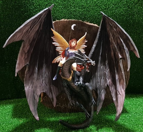 Les Alpes 042 240 Fate dei Segreti "Fata Cavalca Drago c/Bastone" Secret Fairies - Imagen 4 de 12