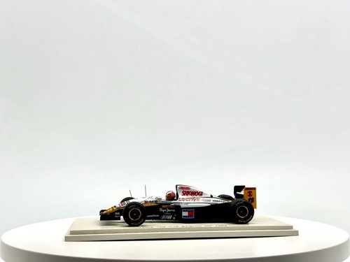 Spark S1670 1:43 Lotus 109 #12 Belgium GP Johnny Herbert 1994 - Picture 4 of 7