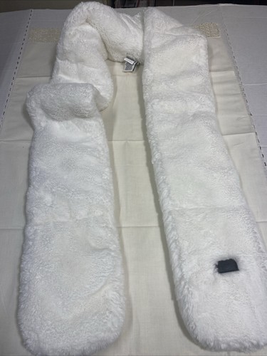 Ugg Faux Fur White Scarf - 第 1/13 張圖片