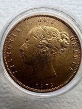 Queen Victoria 1876 Gold Half Sovereign Coin 0.917 Great Britain Collectable