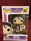Funko POP! Mulan Disney Princess w/pin #323 [Funko Exclusive] New