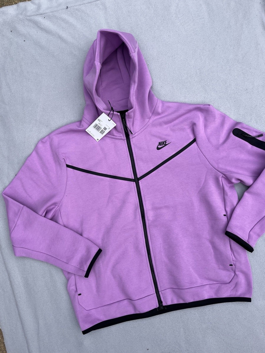 nike tech fleece violet