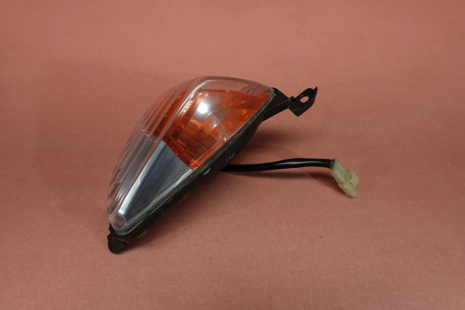 07-12 2007 YAMAHA FJR1300 FJR 1300 intermitente delantero izquierdo Foto 4 de 4