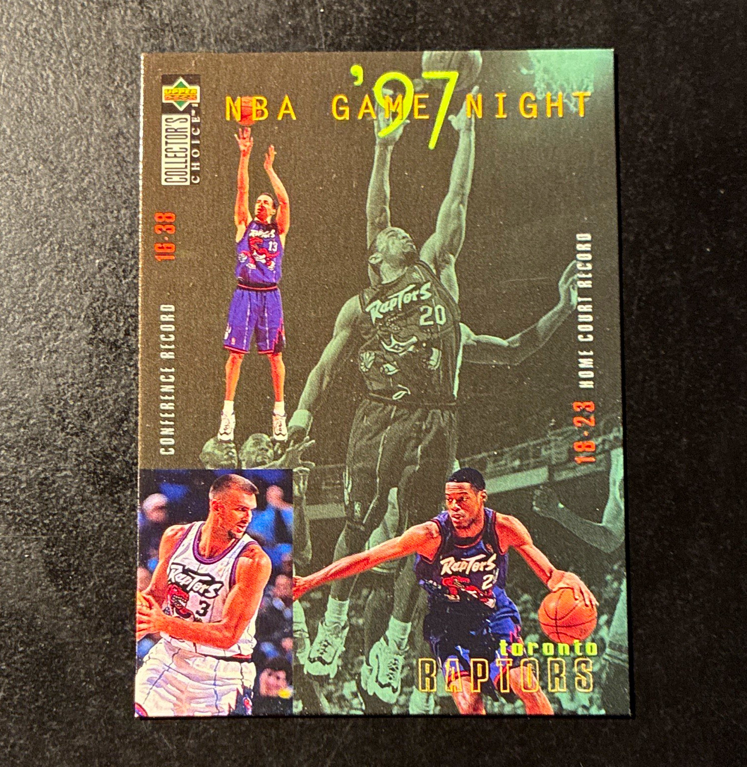 Upper Deck 1996-97  NBA Game Night #181 Raptors Free shipping/Toploader