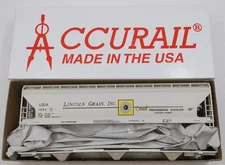 Accurail 2064.1 HO Lincoln Grain 3 Bay Covered Hopper Kit #1084