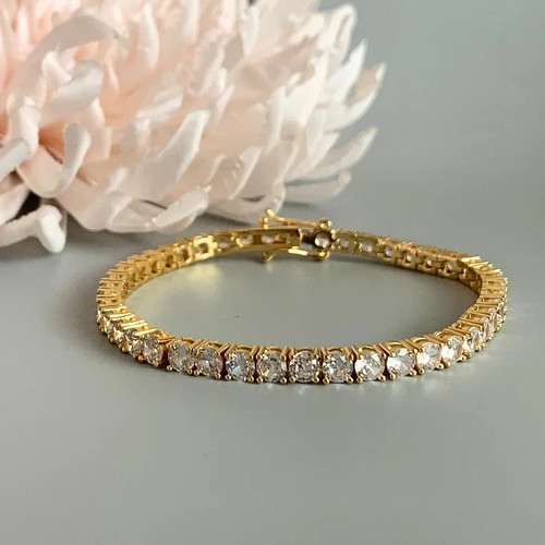 Solid 14K Yellow Gold 7' Inch Long Tennis Wedding Bracelet Round Cut 6 Carat