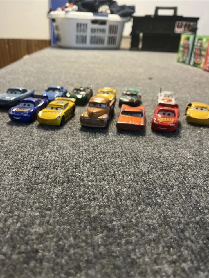 Lote de 12 coches Disney Pixar Foto 2 de 2