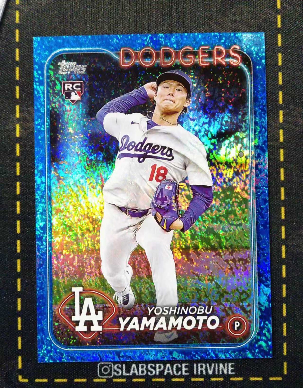 2024 Topps Yoshinobu Yamamoto #553 RC Blue Foil /999
