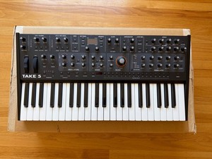 Sequential Take 5 FiveVoice Poly Synthesizer