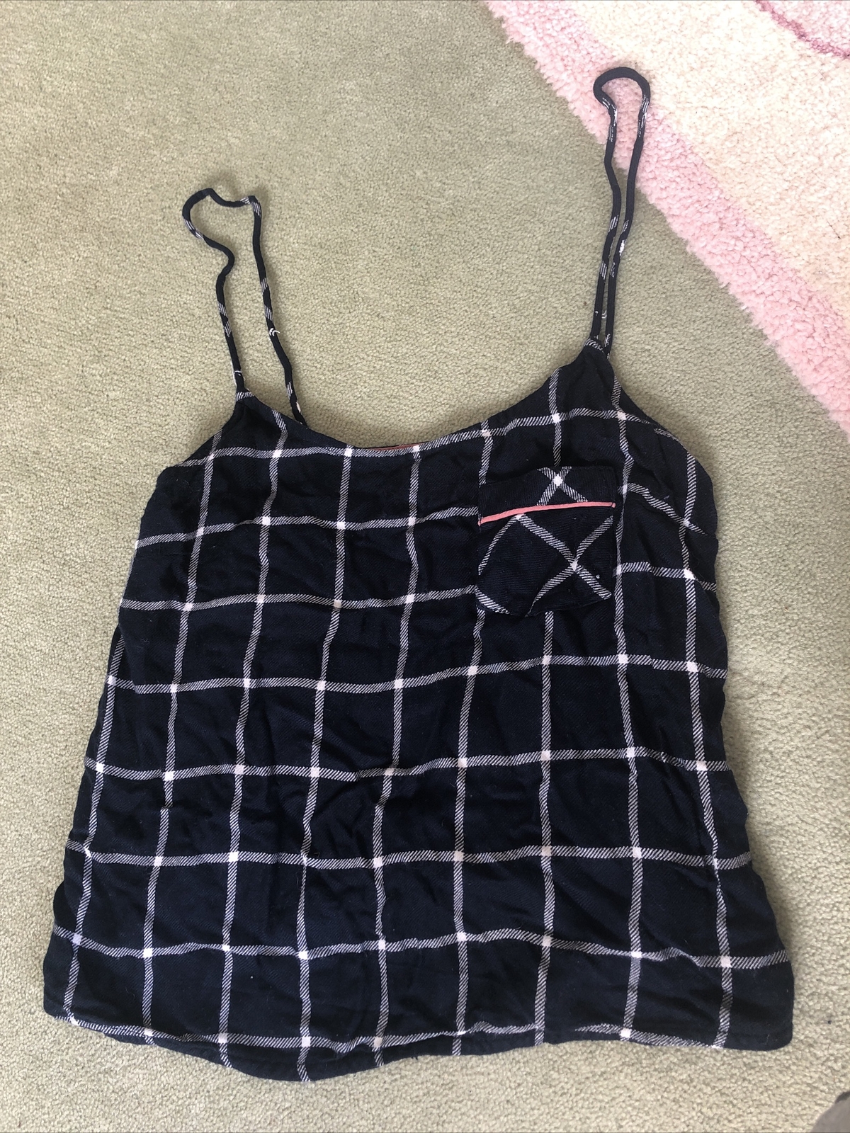 Picture 1 of 4