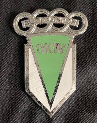DKW AUTO UNION MOTORCYCLE GERMANY VINTAGE ENAMEL MARQUE BADGE 