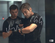 GEORGE CLOONEY MATT DAMON SIGNED AUTOGRAPH OCEANS ELEVEN 11x14 PHOTO BECKETT