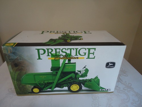 ERTL 1/16 Prestige Collection John Deere 45 Combine (NIB)