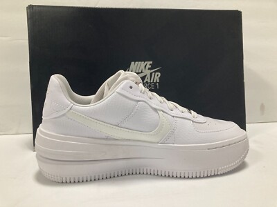 Size 11 - Nike Air Force 1 PLT.AF.ORM Triple White W for sale Size 11 - Nike Air Force 1 PLT.AF.ORM Triple White W for sale