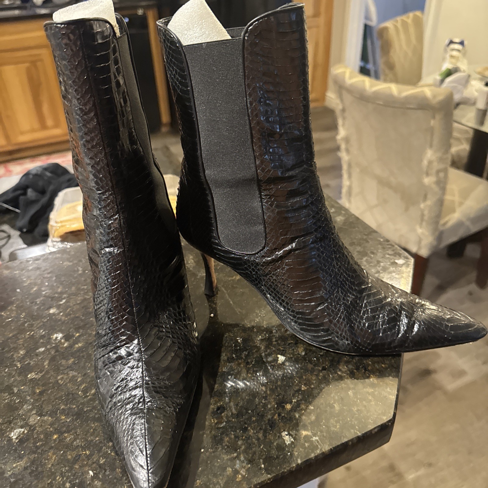 Authentic MANOLO BLAHNIK Black Python Leather Ank… - image 3