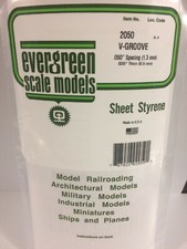 Evergreen EV2050 Lined Sheet White Styrene 15x30cm 0.30mm Modeling