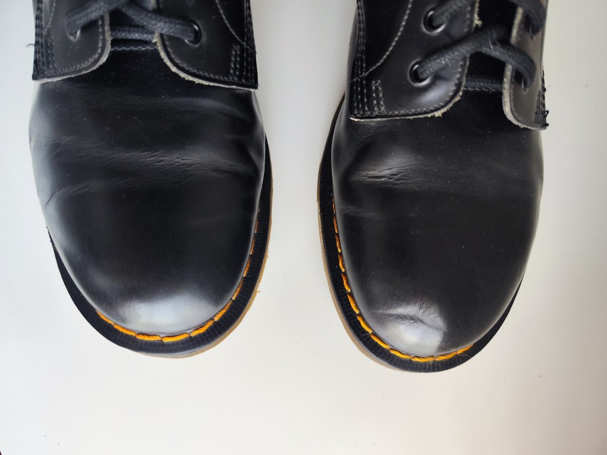 Dr Martens Hawkins 1490 11 hole black england vintage boots UK10