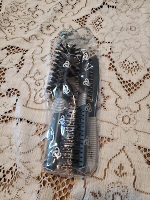 Avon Techniques Hair Brush Collection Bag. Round, Vent & Detangling Comb New