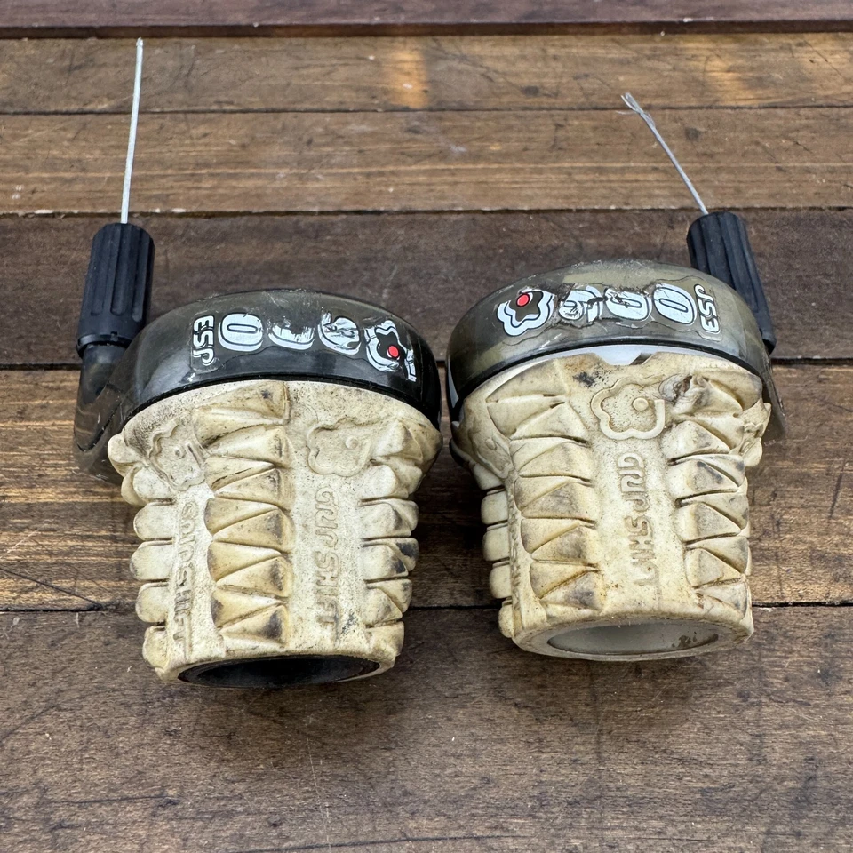 Vintage SRAM 900 ESP Grip Shift Xray 900-81 800x-11 Twist Shifter White GRips - Image 3 of 4