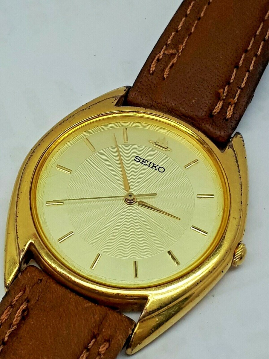 VINTAGE SEIKO V701-7A10 R1 GOLD PLATED MADE IN JAPAN QUARTZ