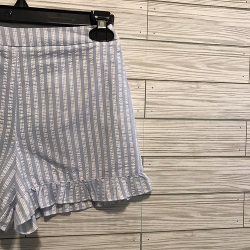 Copper Key Girl Dillard’s Size M Blue White Striped Pull On Elastic Waist Shorts - Picture 2 of 9