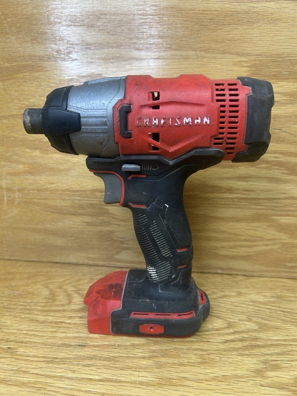Craftsman 20V Lithium-Ion CMCF800 1/4" Impact Driver - Tool Only TESTED