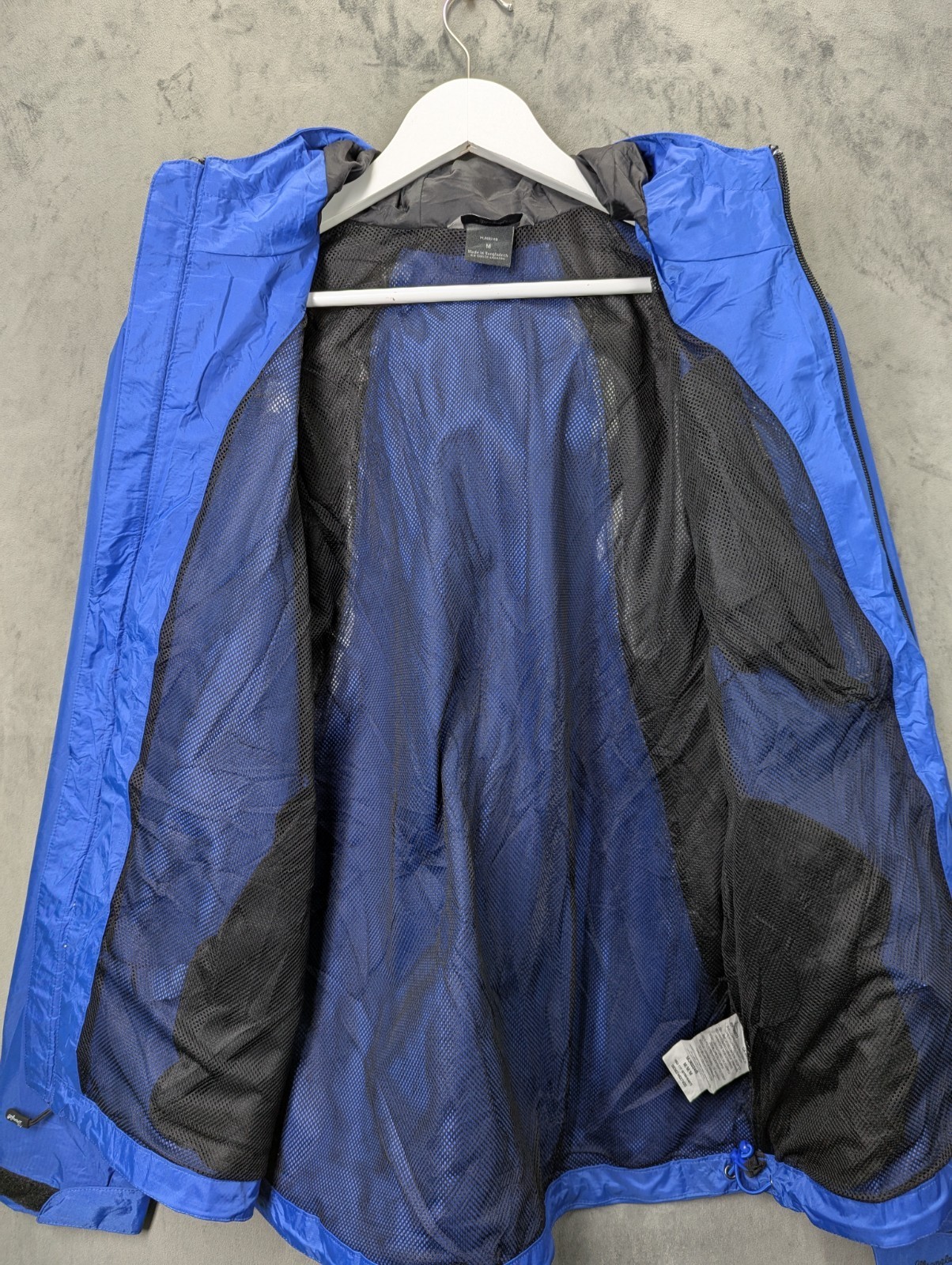 Wrangler Waterproof Jacket Men Medium Taped Seams Hood Pockets Adjustable Waist image 5