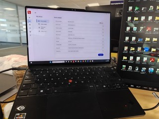 Lenovo ThinkPad Z13 Gen 1 Ryzen 7 32GB 1TB