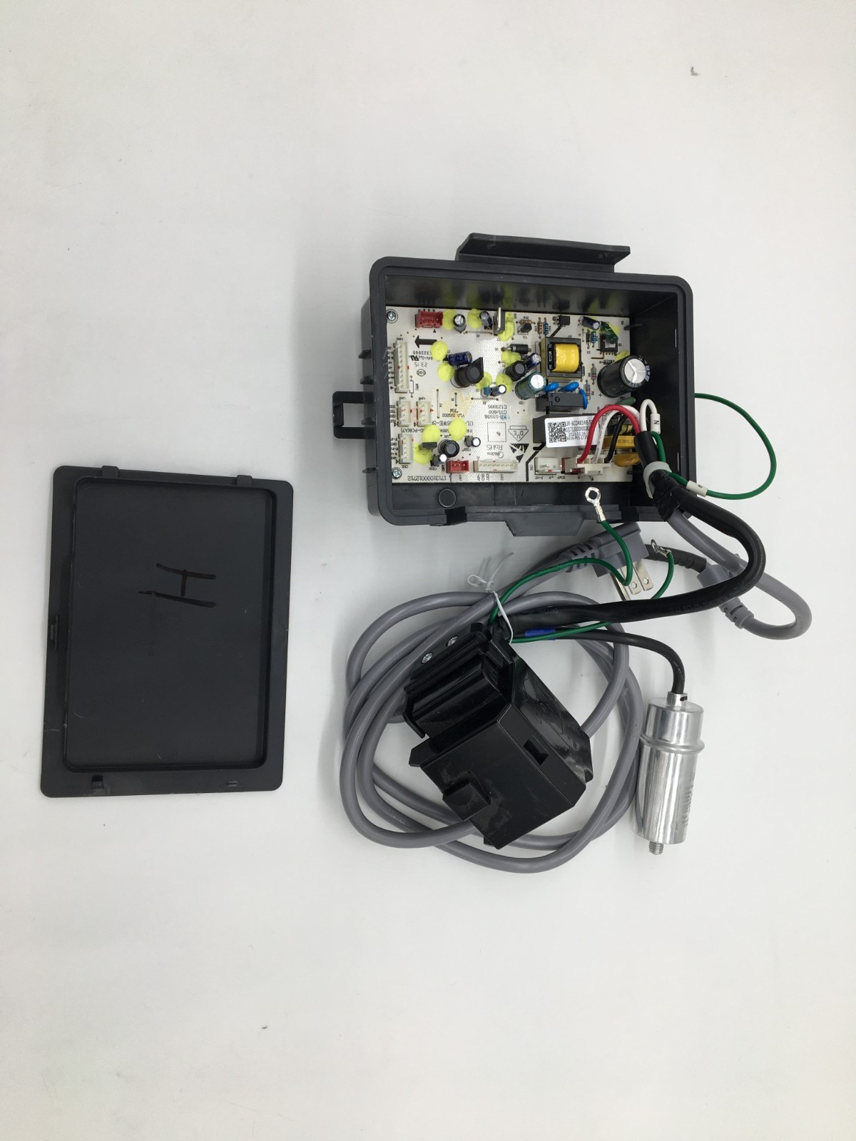 OEM Midea Freezer Control w/ Housing 12131000033524