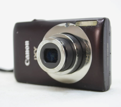 CANON IXY 200F Comapct Digital Camera 12.1MP Silver w/ Charger for