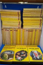 LOTTO 8: 50 VOLUMI I CLASSICI DEL GIALLO MONDADORI