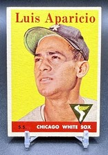 Top 10 Luis Aparicio Baseball Cards 24