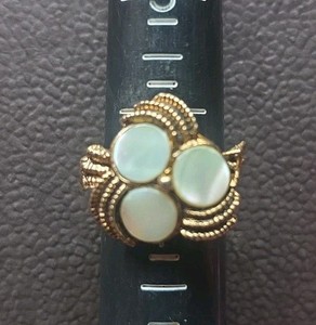 Vintage 80s Mother of Pearl Trio Ring Size 6.5 6 1/2 Adjustable Yellow Gold-Tone