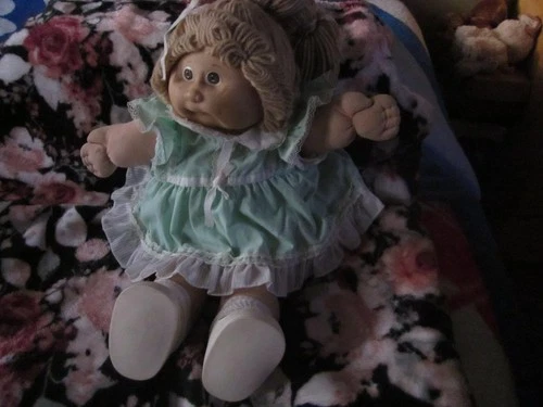 cabbage patch dolls vintage