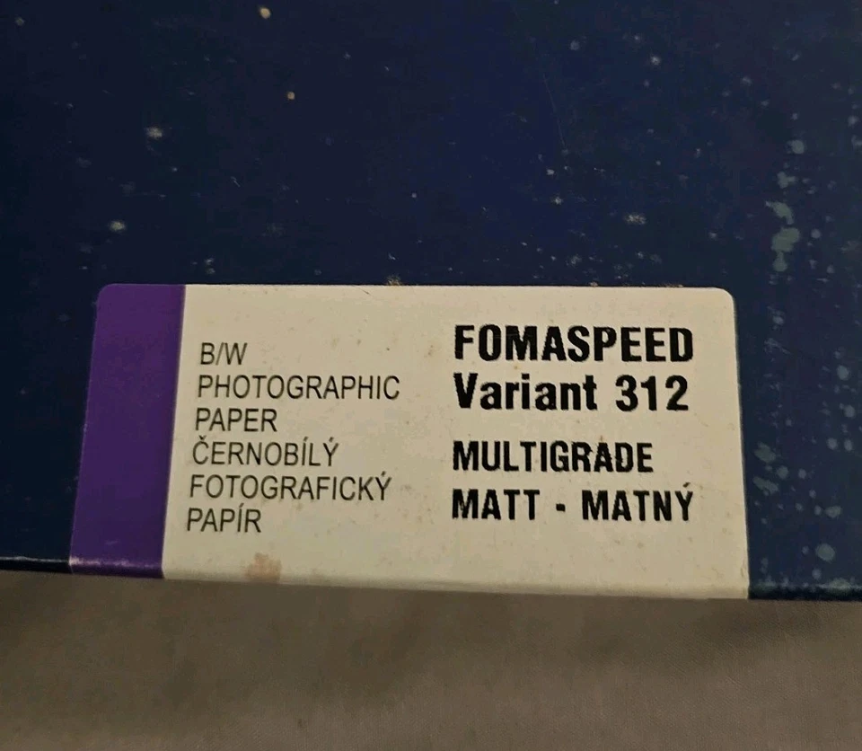 Papel fotográfico mate Foma Fomaspeed Variant III 312 8" X 10" blanco y negro 100 hojas Foto 2 de 4